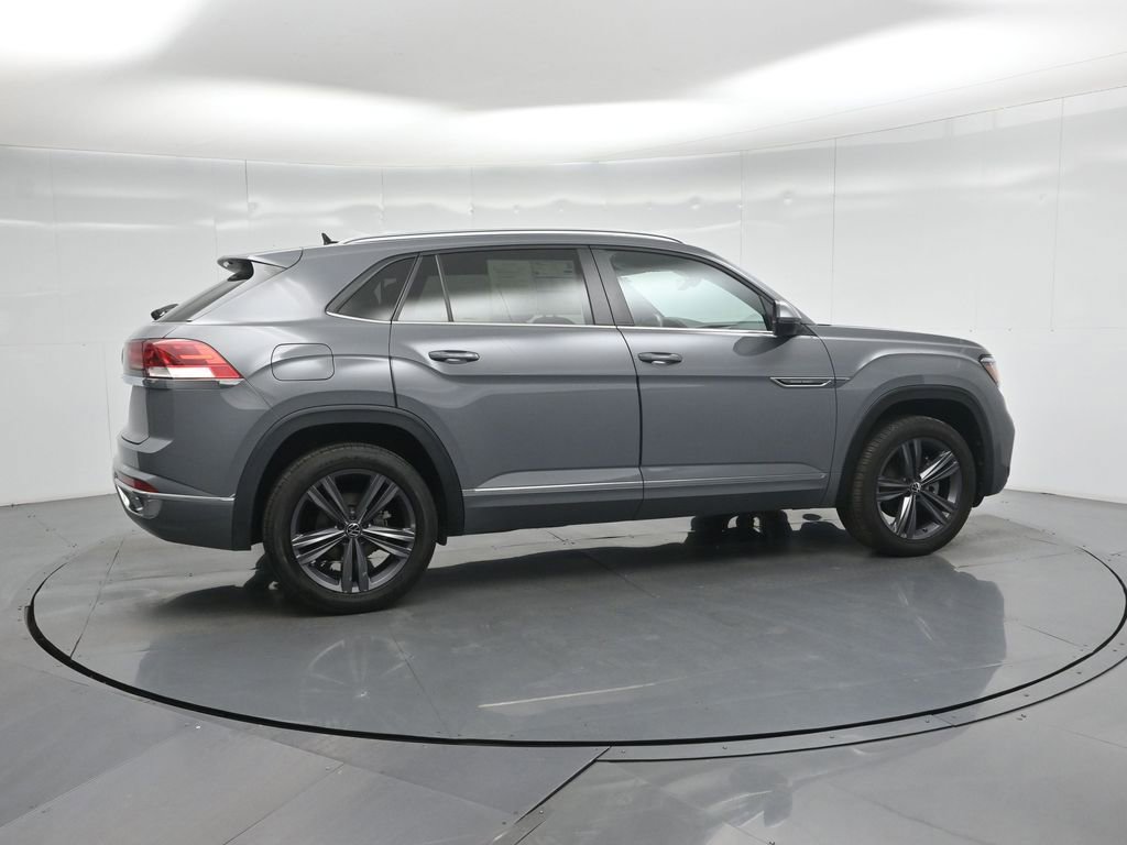 Used 2021 Volkswagen Atlas Cross Sport SE image 24