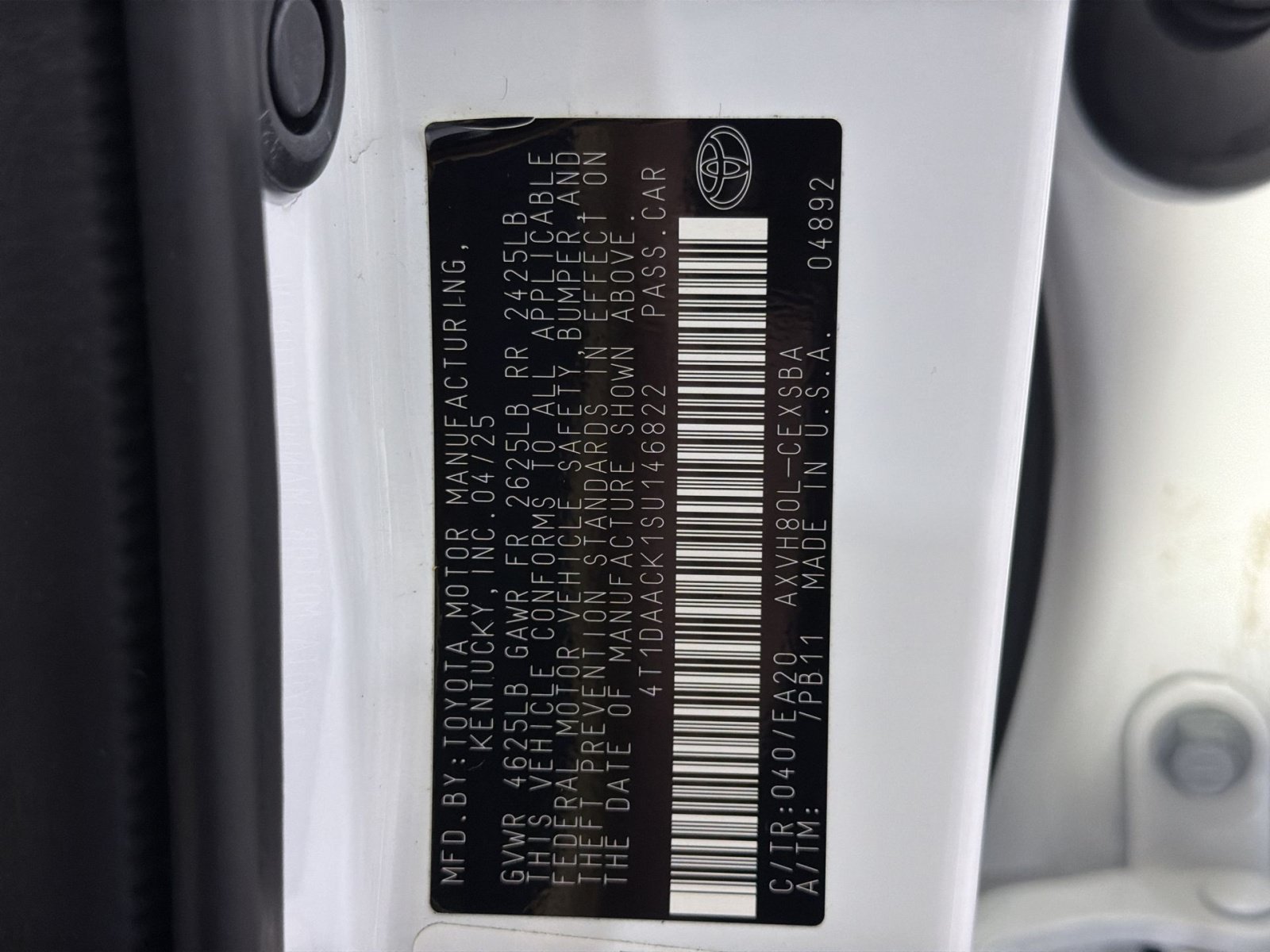 Used 2025 Toyota Camry SE FWD image 35