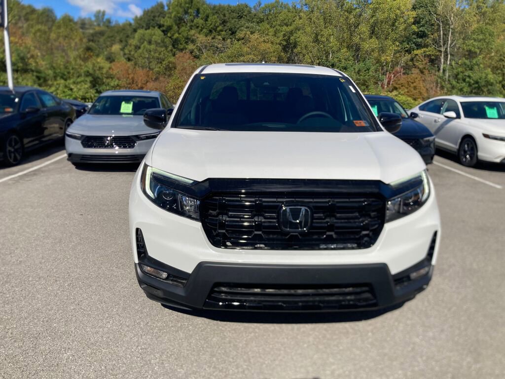 New 2026 Honda Ridgeline Black Edition image 2