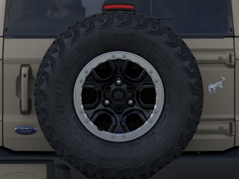 Used 2025 Ford Bronco Outer Banks w/ Sasquatch Package image 15