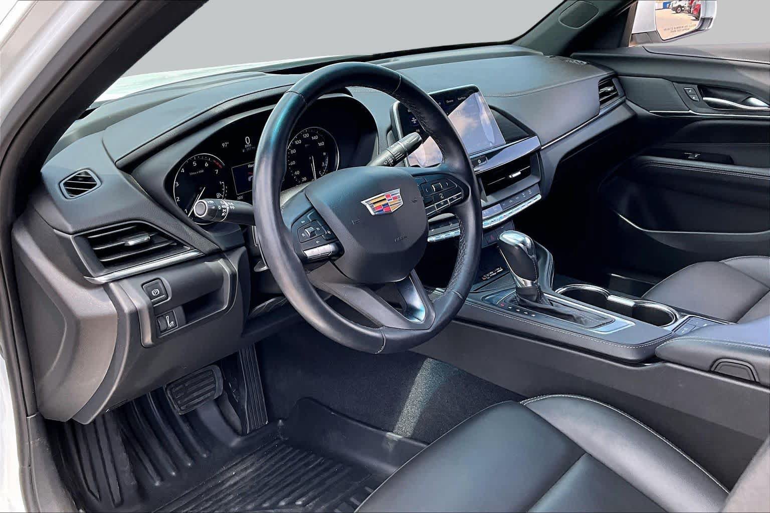 Used 2024 Cadillac CT4 Luxury RWD image 17