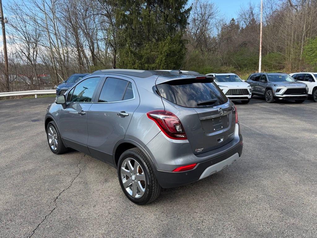 Used 2020 Buick Encore Essence w/ Experience Buick Package image 5