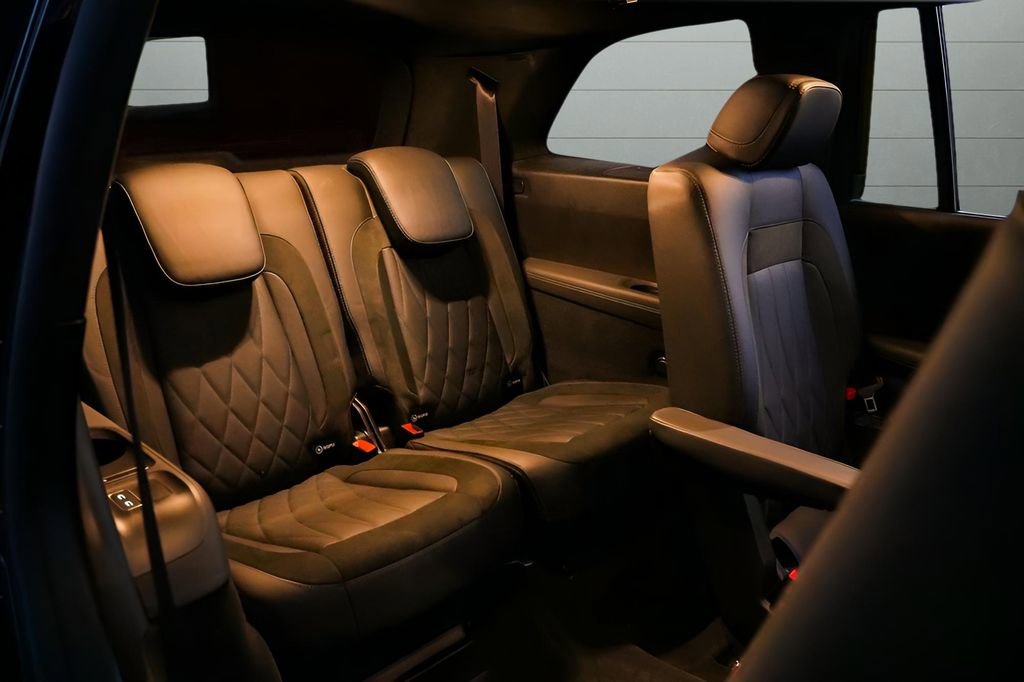 Used 2024 Mercedes-Benz GLS 63 AMG 4MATIC image 70
