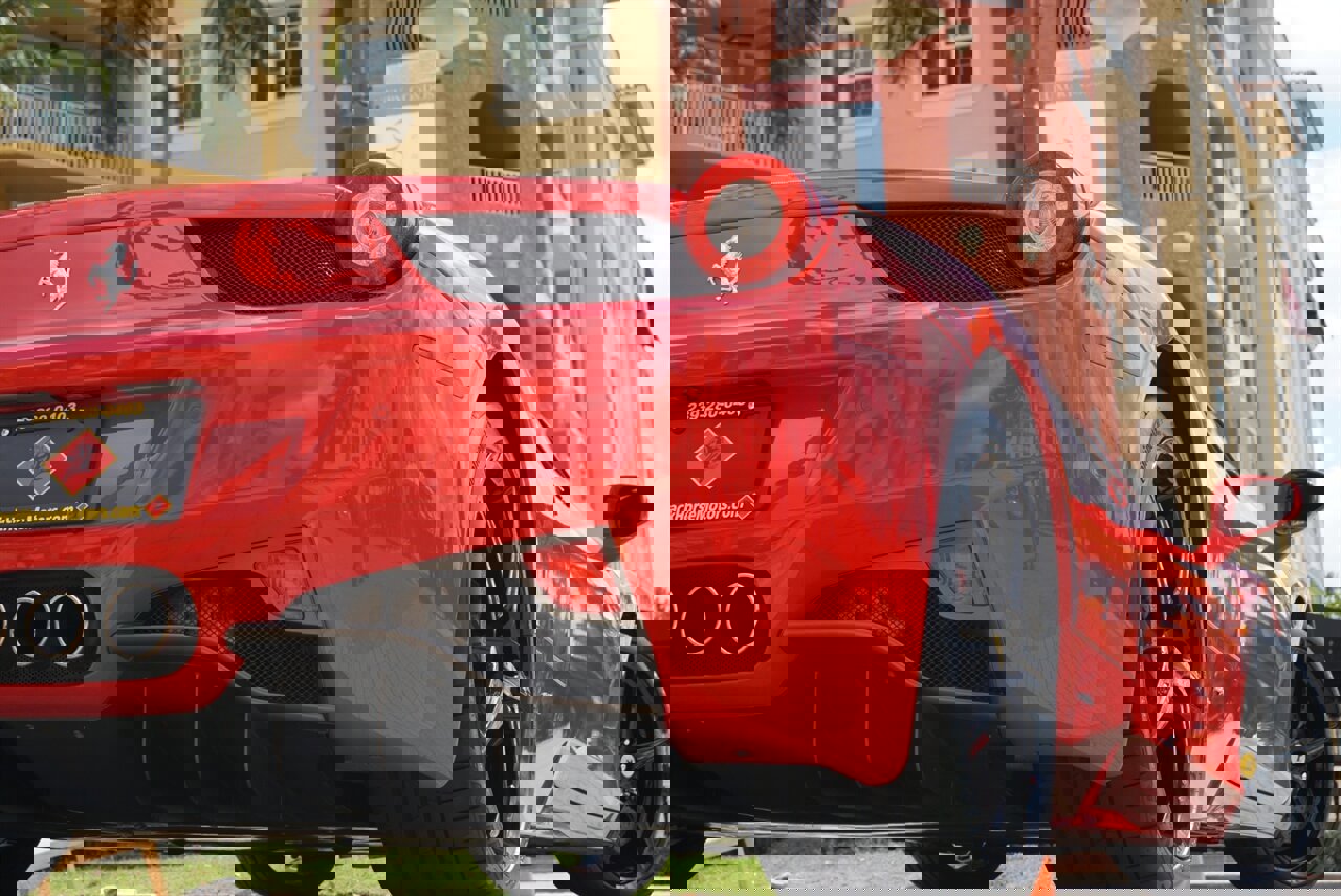 Used 2010 Ferrari 458 Italia Coupe RWD image 39