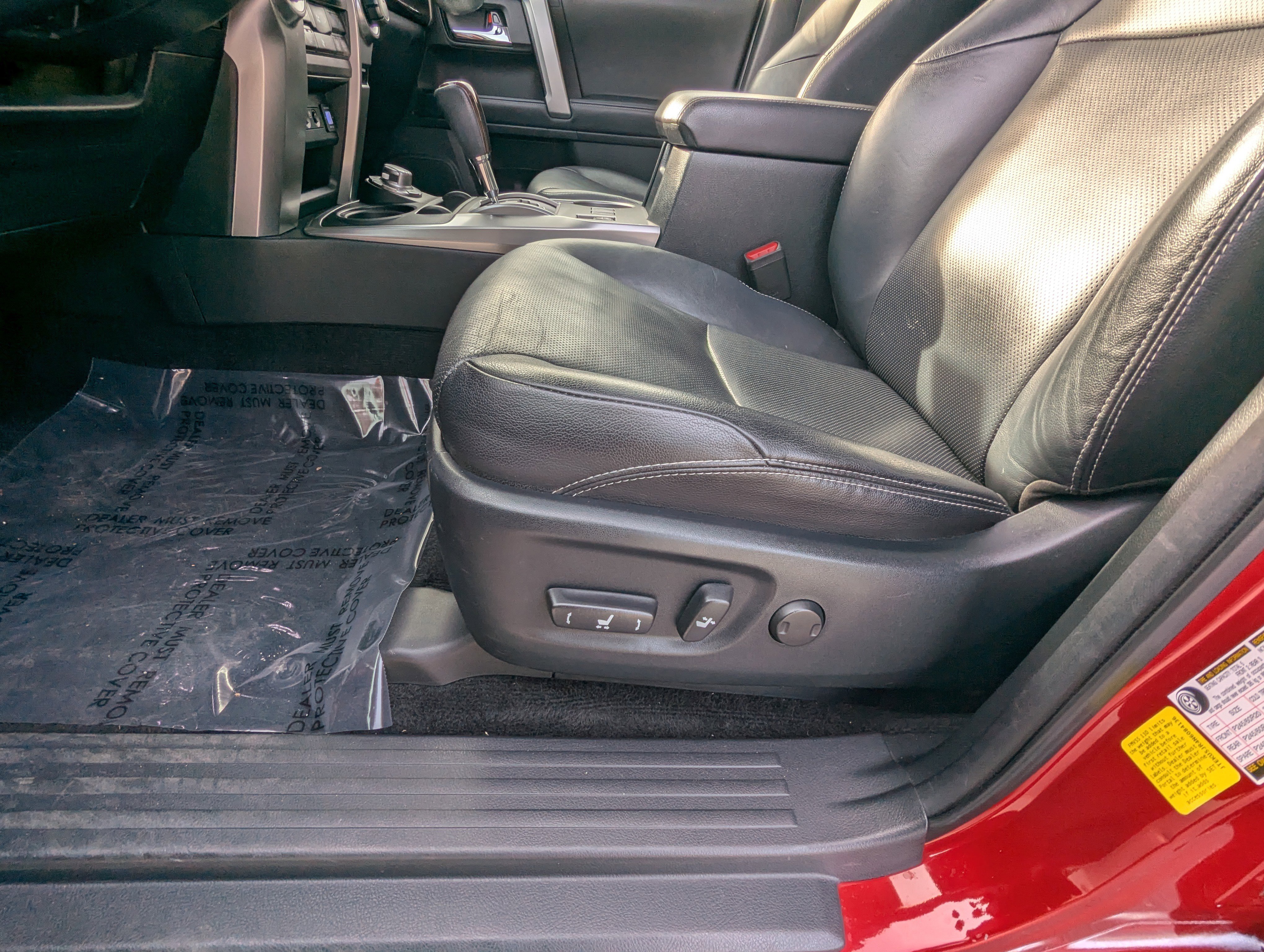 Used 2022 Toyota 4Runner Limited image 17