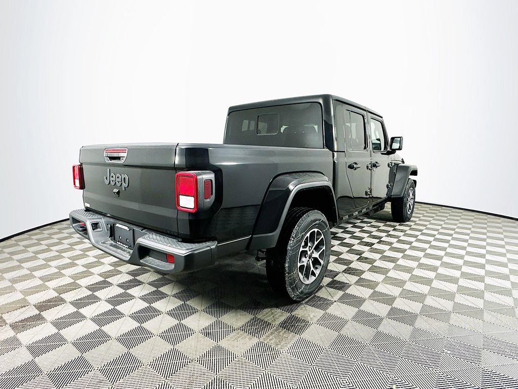 New 2026 Jeep Gladiator Sport AWD/4WD image 10