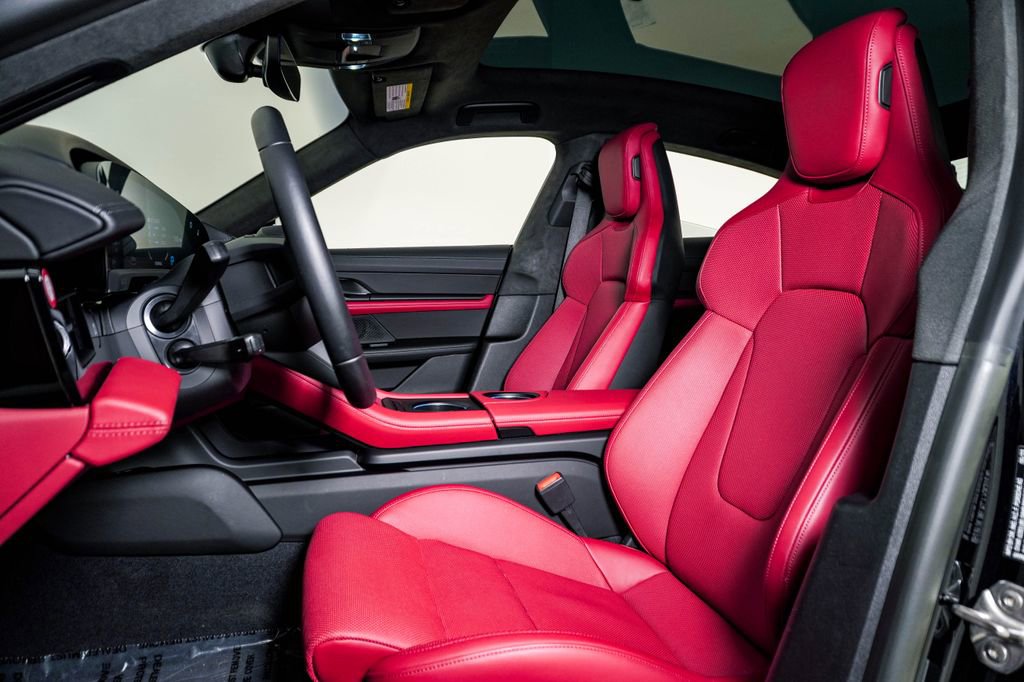 Certified 2023 Porsche Taycan GTS image 5