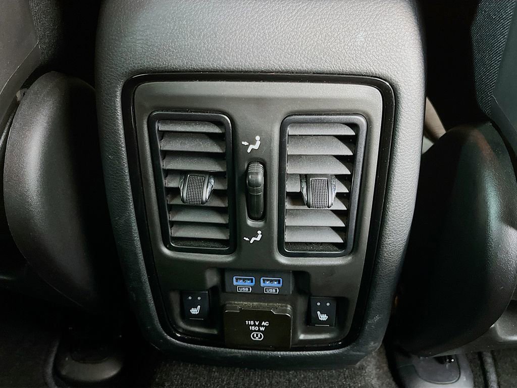 Used 2022 Dodge Durango R/T w/ Trailer Tow Group IV image 34