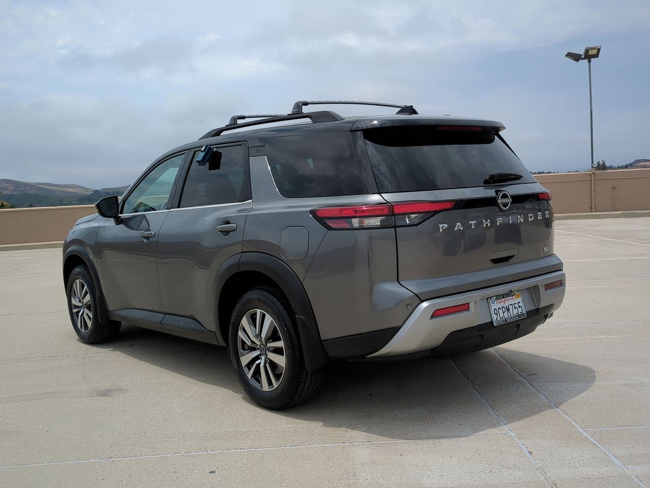 Certified 2022 Nissan Pathfinder SL w/ Lighting Package (N92) image 8