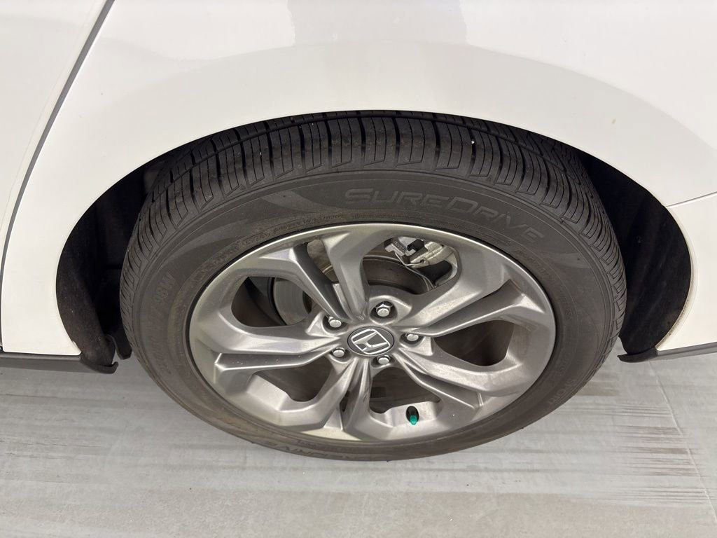 Used 2023 Honda Accord EX image 11