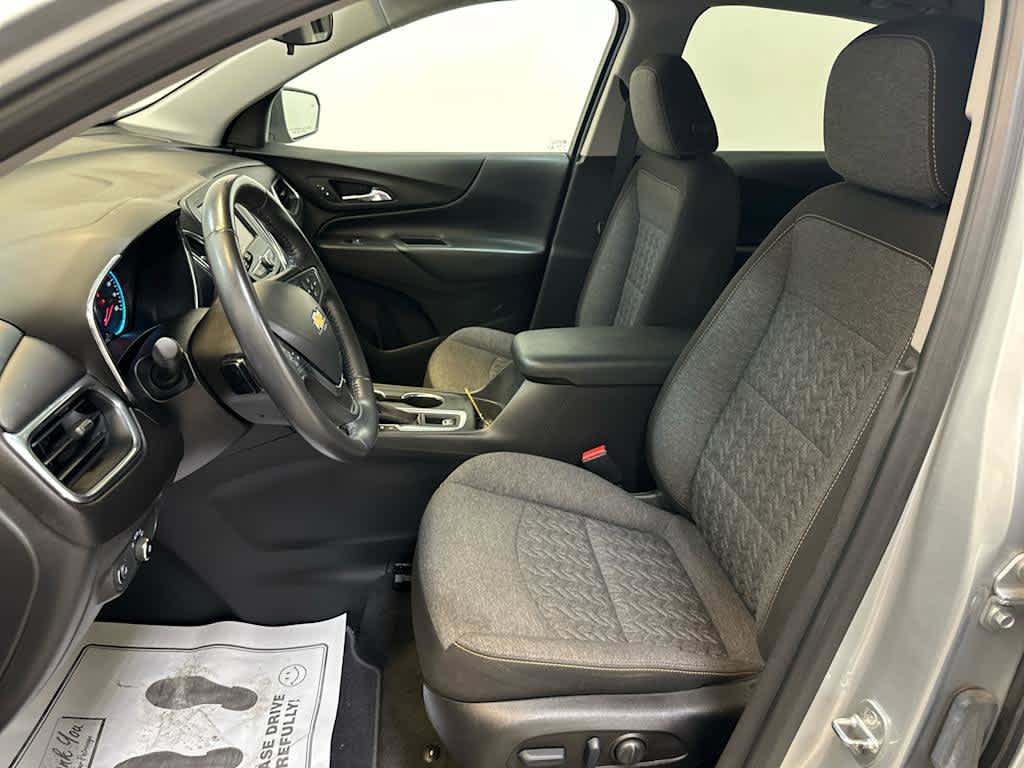 Used 2022 Chevrolet Equinox LT AWD/4WD image 4