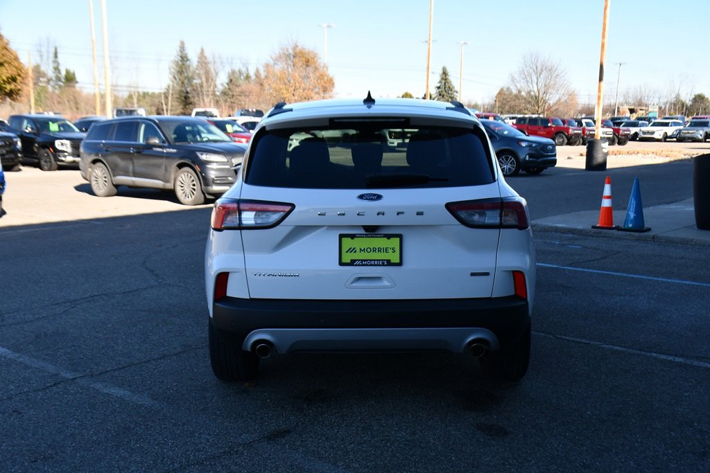Used 2021 Ford Escape Titanium image 5