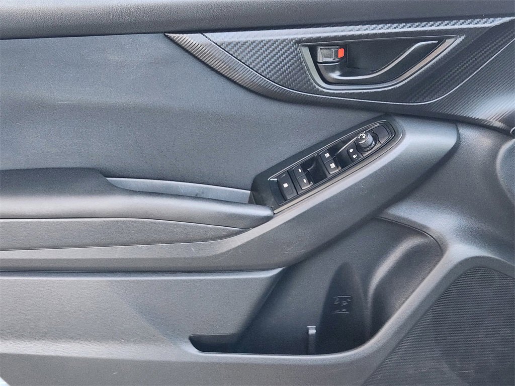 Certified 2020 Subaru Crosstrek 2.0i image 18