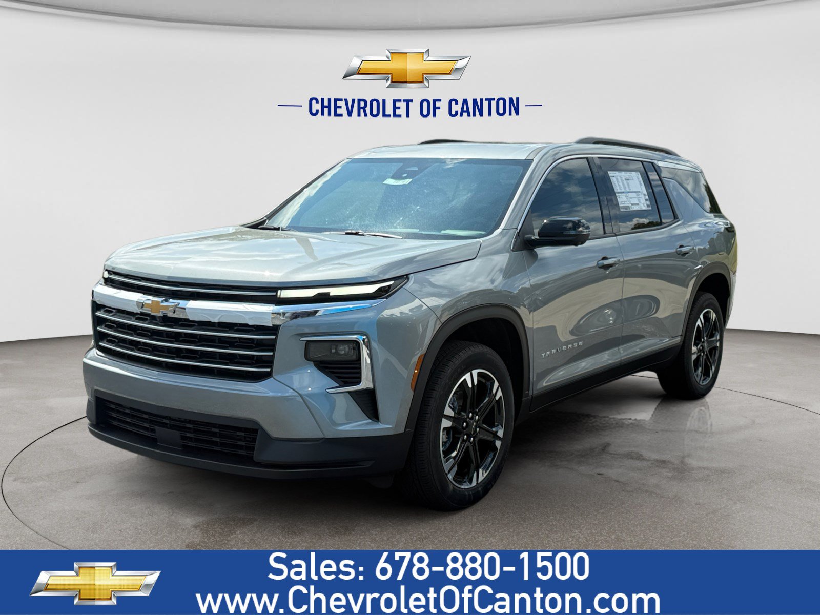 New 2027 Chevrolet Traverse LT w/ Sun and Wheel Package FWD image 1