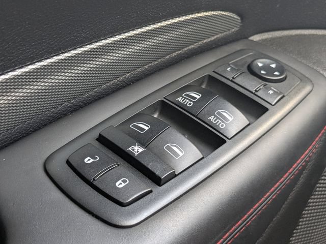 Used 2018 Dodge Durango R/T w/ Blacktop Package RWD image 29