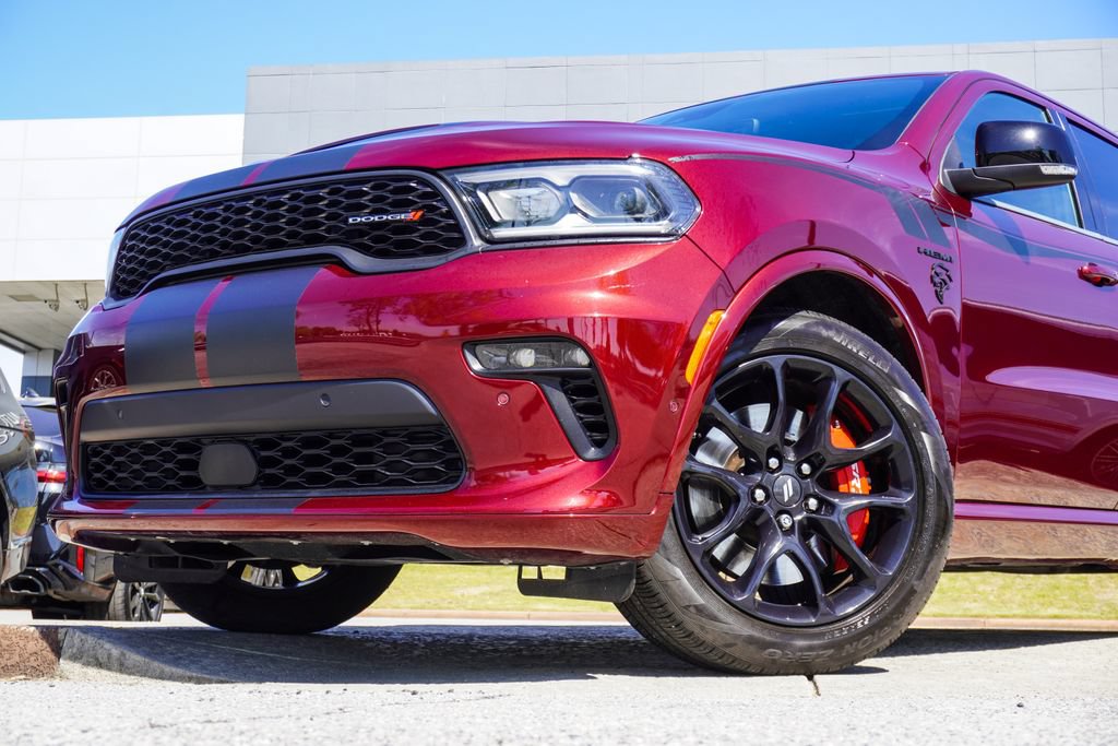Used 2023 Dodge Durango R/T w/ Tow 'N Go Package AWD/4WD image 2