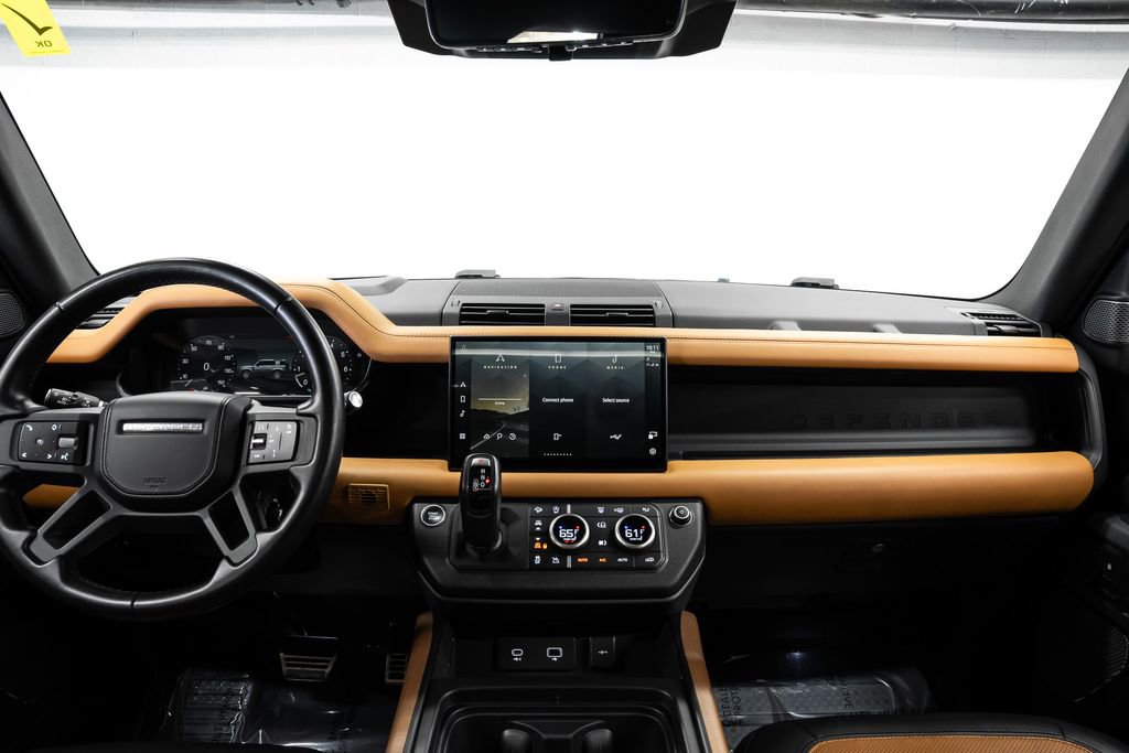 Used 2023 Land Rover Defender 110 X image 24