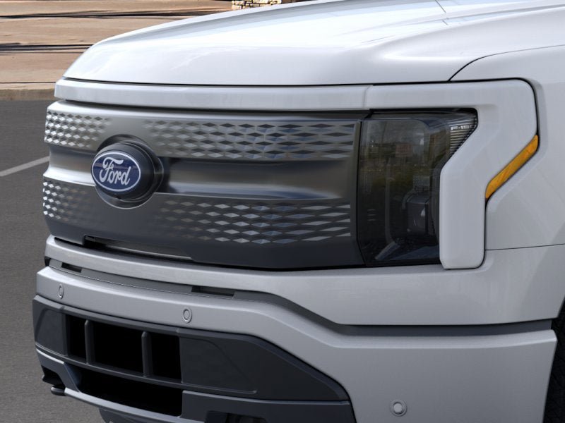 New 2025 Ford F150 Lightning Flash AWD/4WD image 17