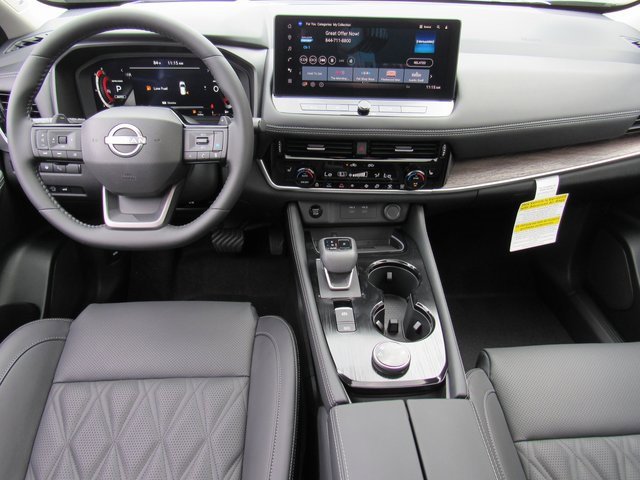 New 2026 Nissan Rogue Platinum image 10