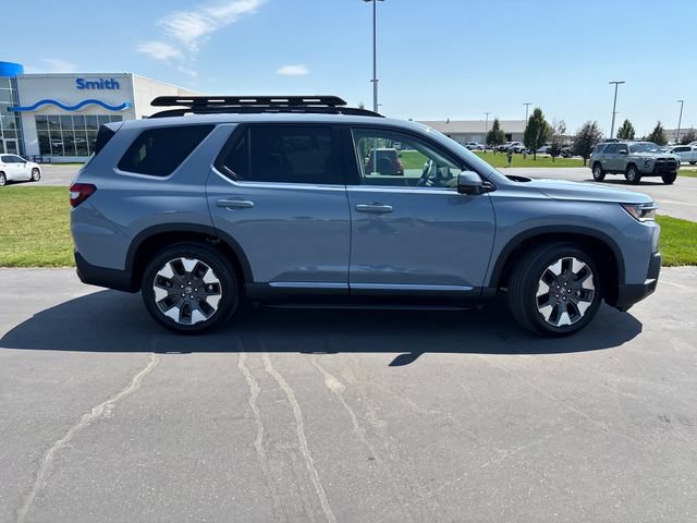 New 2026 Honda Pilot Touring image 2
