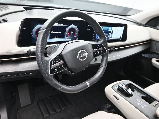 Used 2023 Nissan Ariya FWD image 17