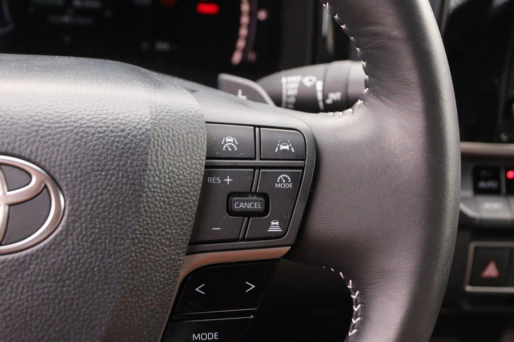 New 2026 Toyota Camry SE image 12