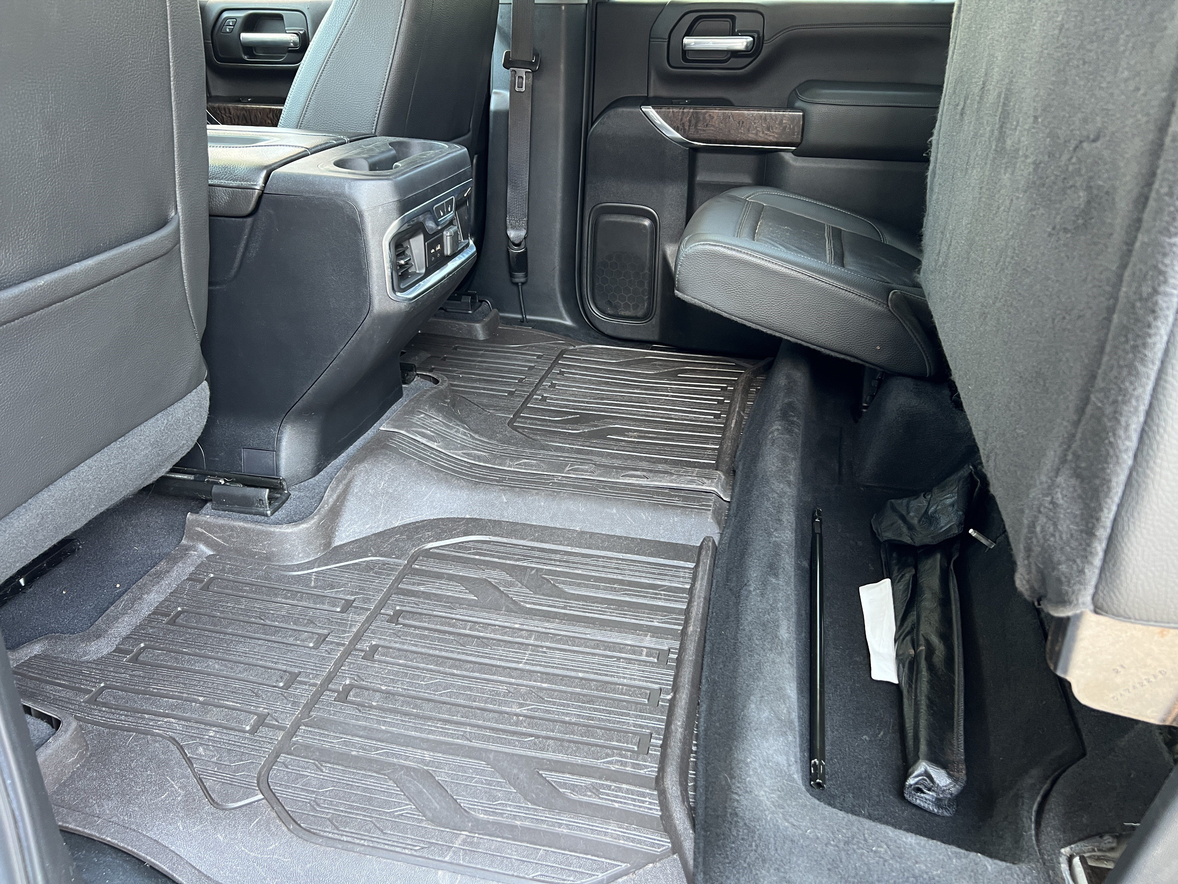 Used 2020 GMC Sierra 3500 Denali w/ Denali Ultimate Package AWD/4WD image 19