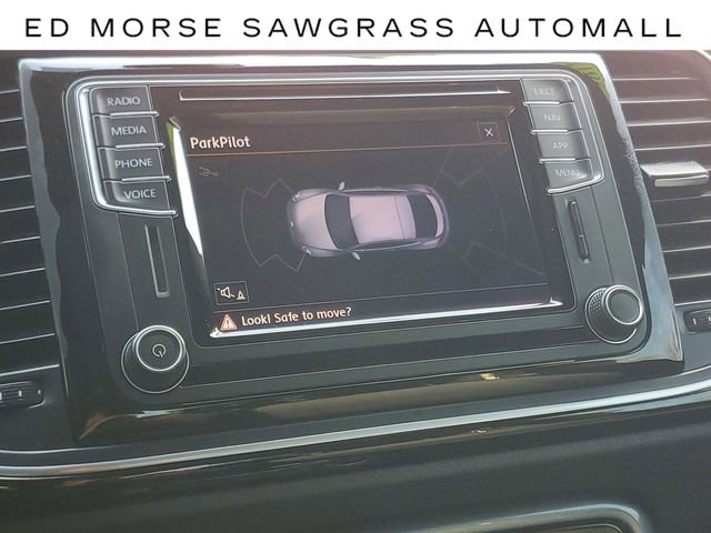 Used 2019 Volkswagen Beetle 2.0T SE image 23