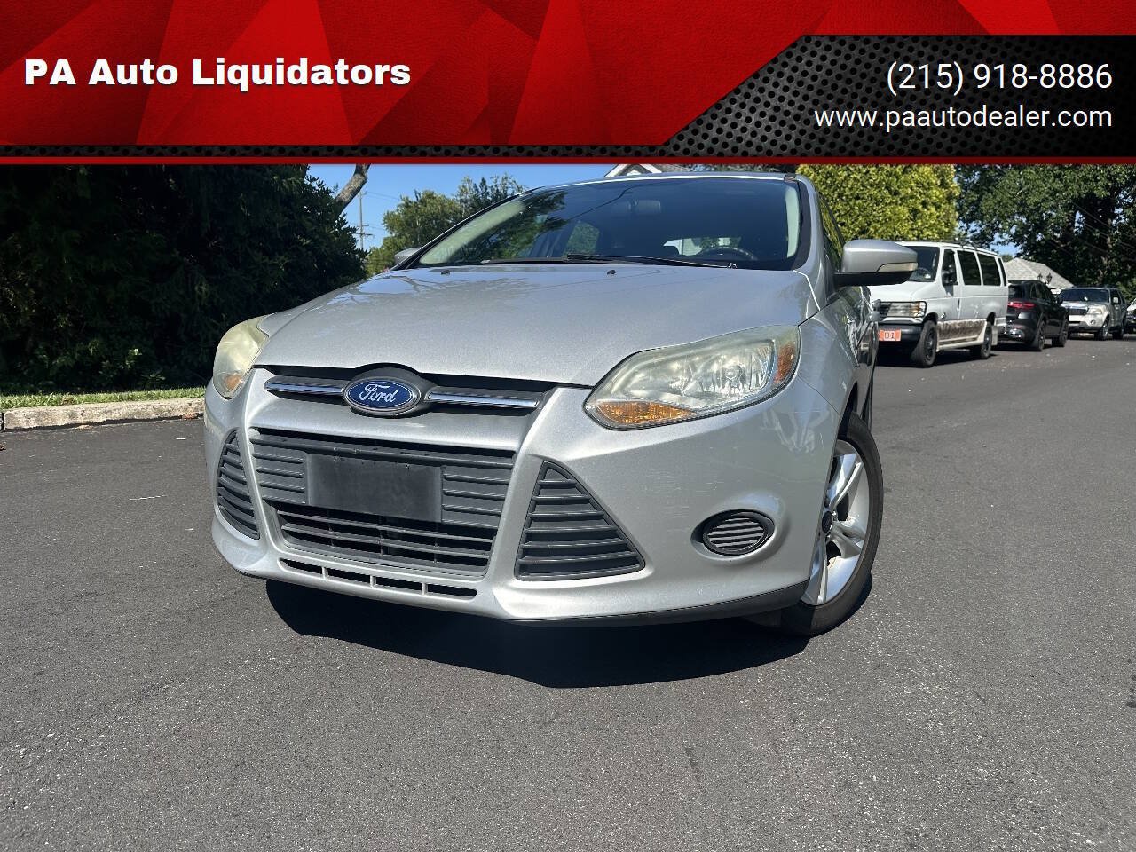 Used 2014 Ford Focus SE FWD image 1
