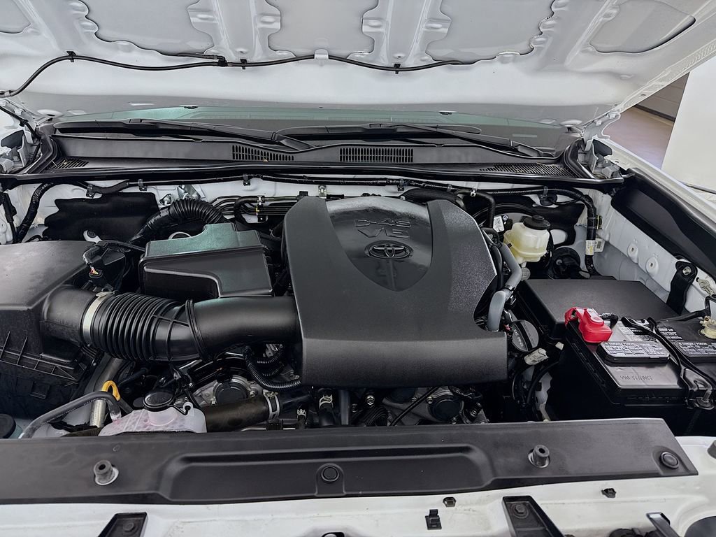 Used 2023 Toyota Tacoma Limited w/ Black Out Package (TMS) image 29