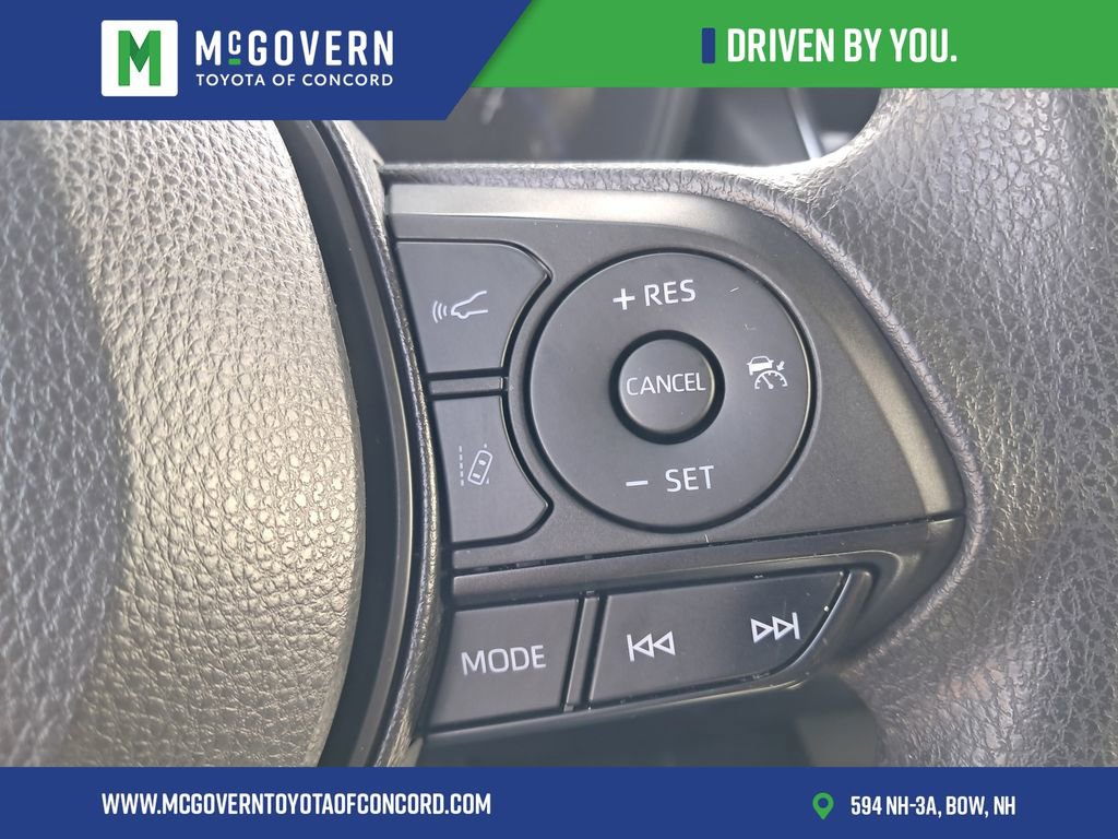 Used 2022 Toyota Corolla LE FWD image 24