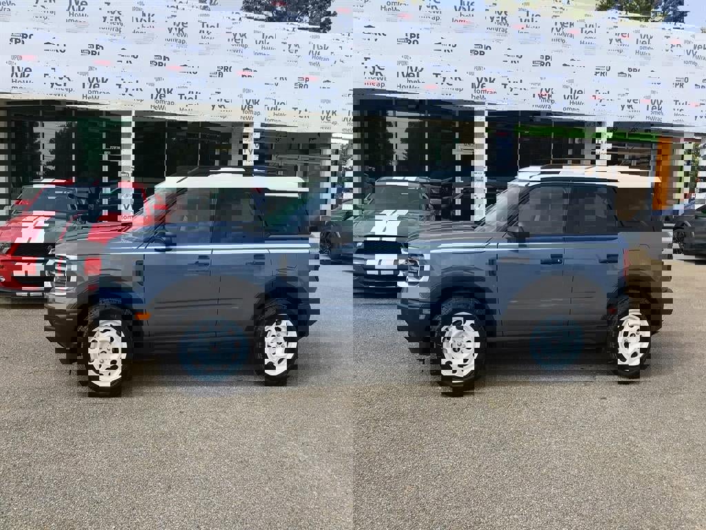 New 2025 Ford Bronco Sport Heritage image 2