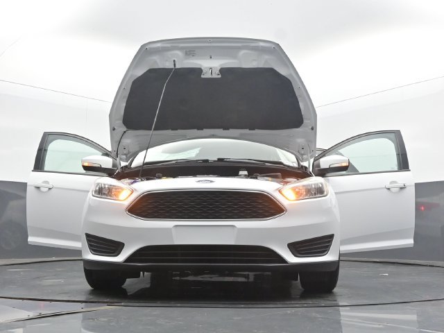 Used 2017 Ford Focus SE FWD image 58