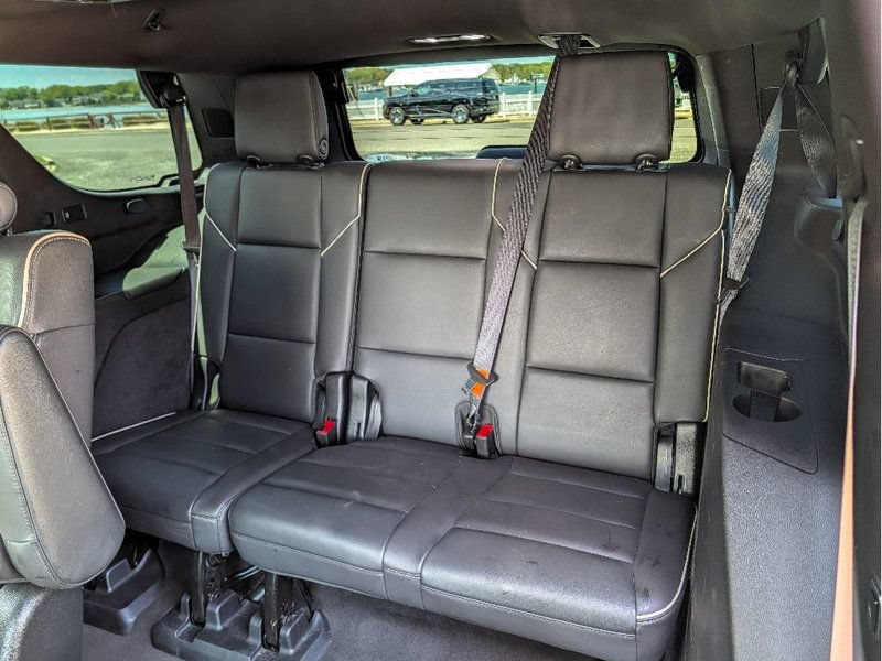 Used 2023 Cadillac Escalade Sport AWD/4WD image 26