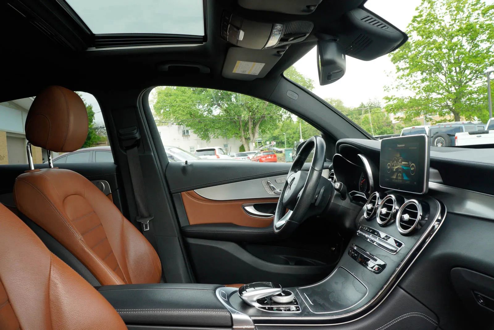 Used 2018 Mercedes-Benz GLC 43 AMG 4MATIC Coupe image 34