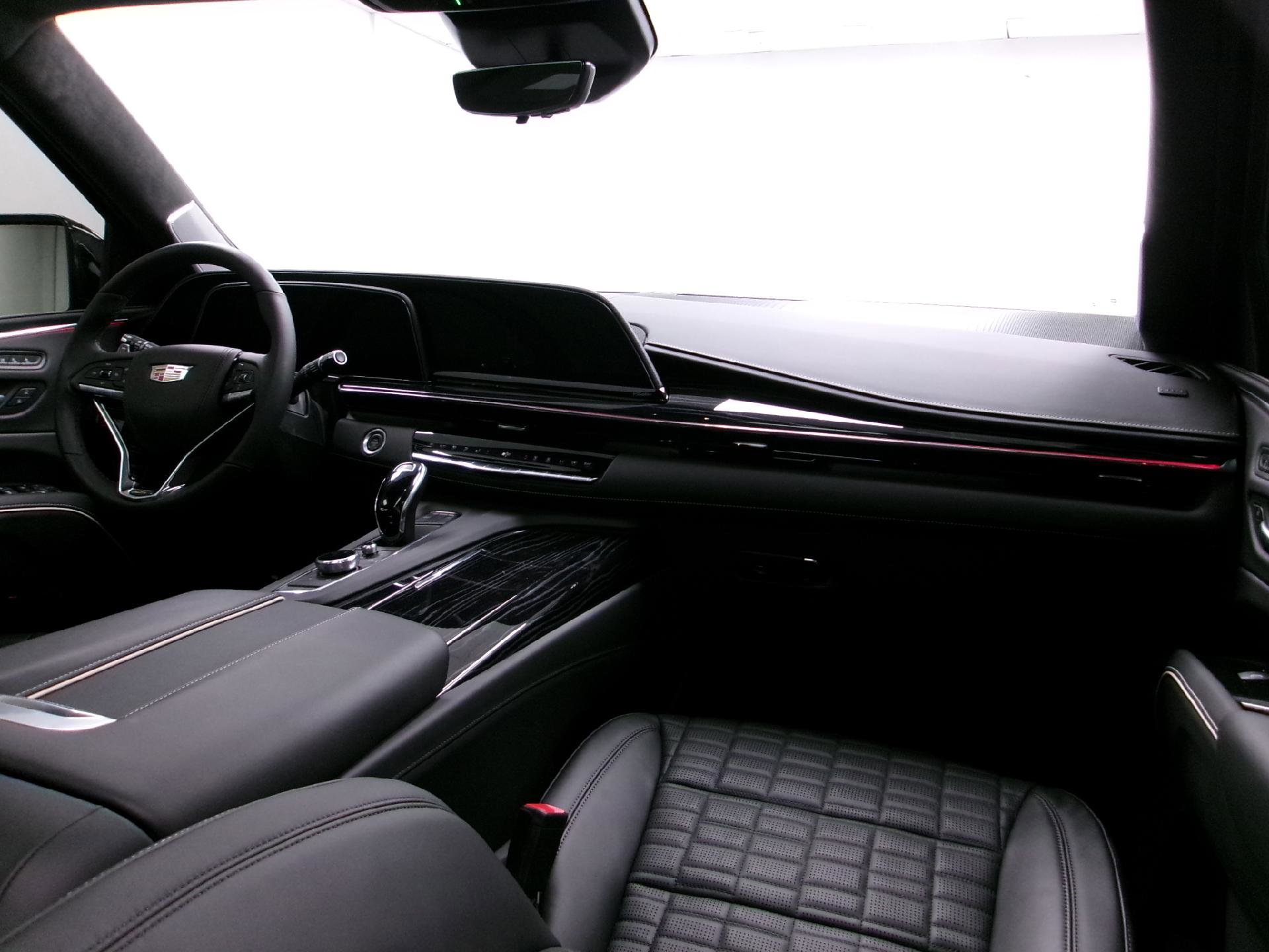 Used 2023 Cadillac Escalade V image 3