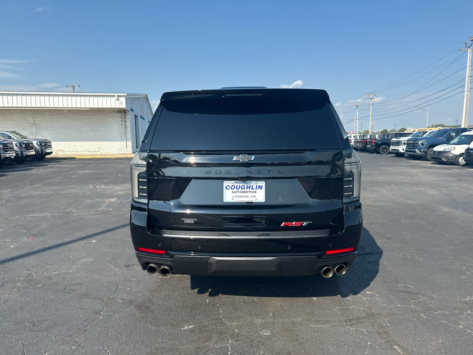 Certified 2026 Chevrolet Suburban RST w/ RST Capability Package AWD/4WD image 4