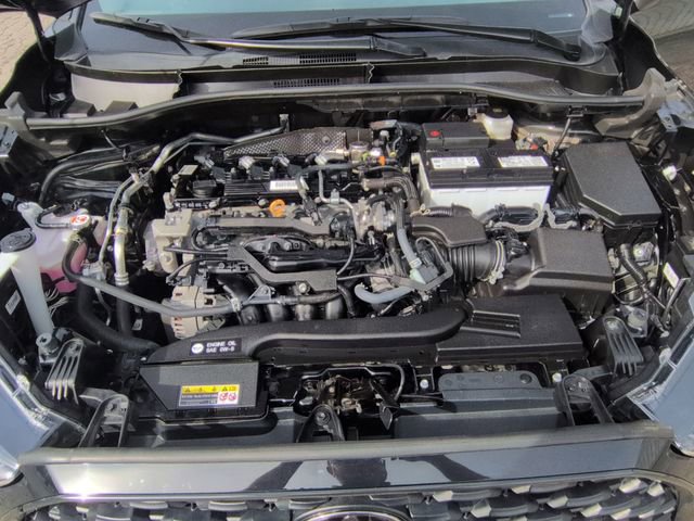 Used 2024 Toyota Corolla Cross LE image 30