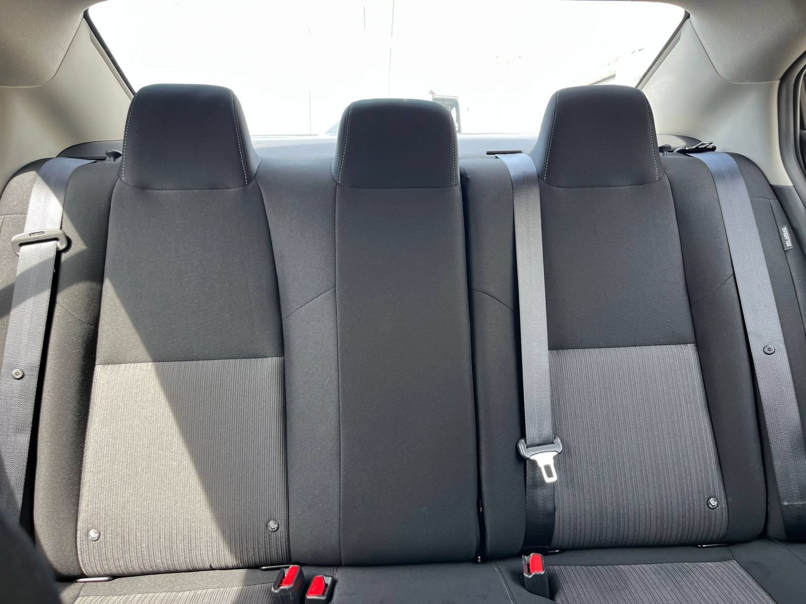 Used 2025 Nissan Sentra SV FWD image 37