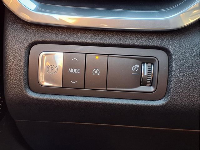 New 2026 GMC Acadia Denali Ultimate w/ LPO, Floor Liner Package image 11