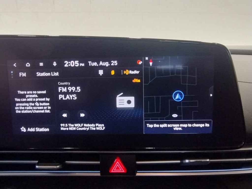 Certified 2024 Hyundai Elantra Limited FWD image 30