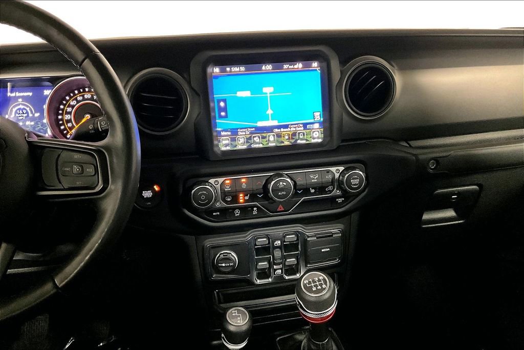 Used 2023 Jeep Gladiator Willys image 6