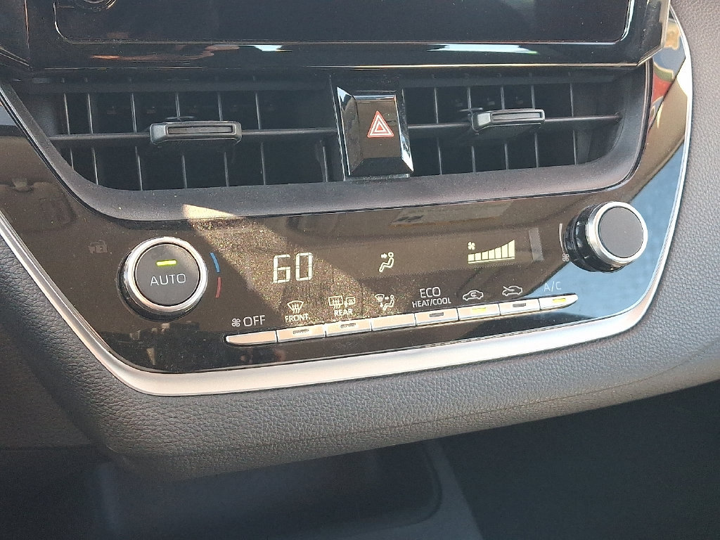 Certified 2024 Toyota Corolla LE w/ LE Convenience Package FWD image 16