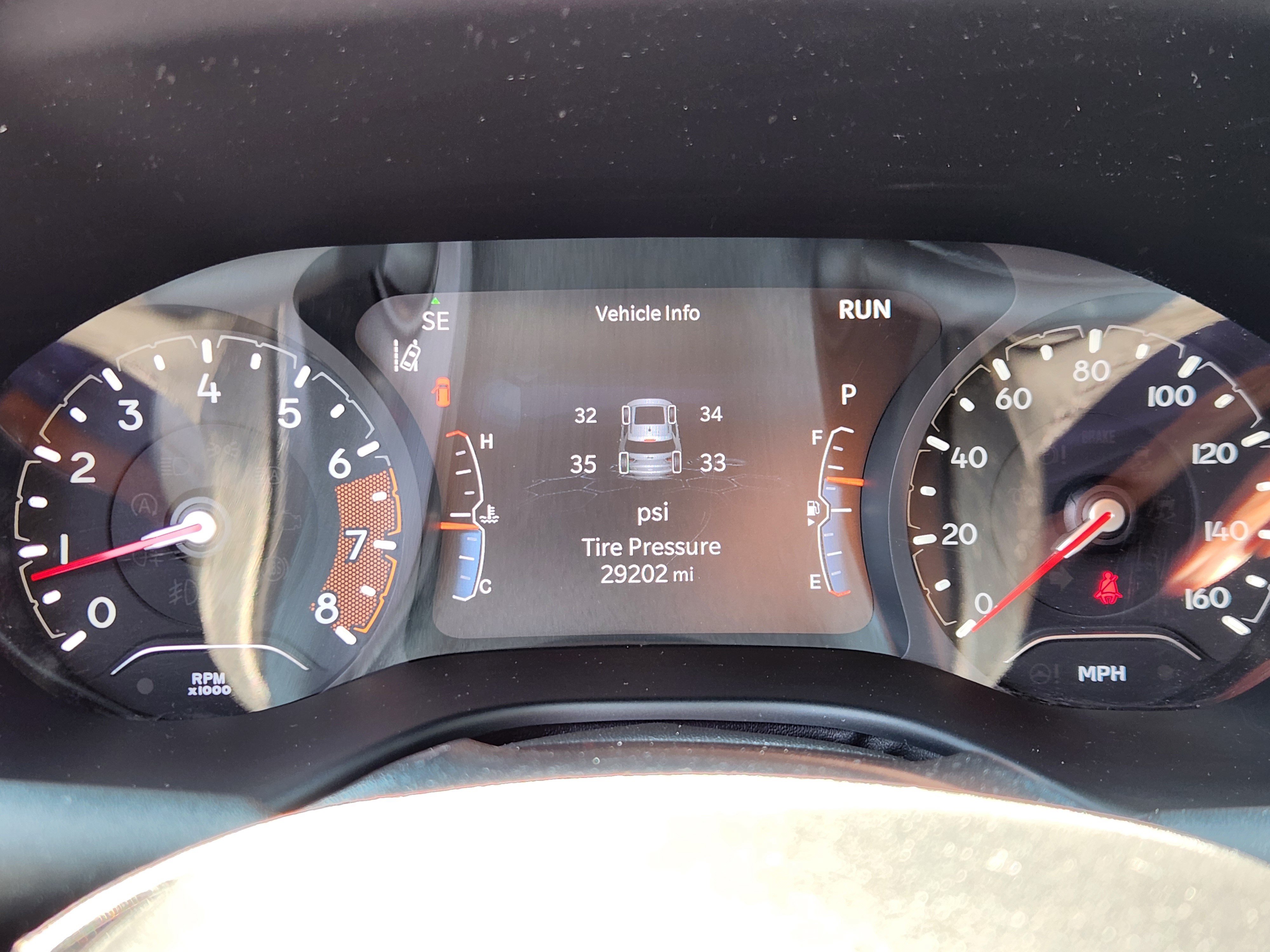 Used 2023 Jeep Compass Latitude w/ Convenience Group AWD/4WD image 10