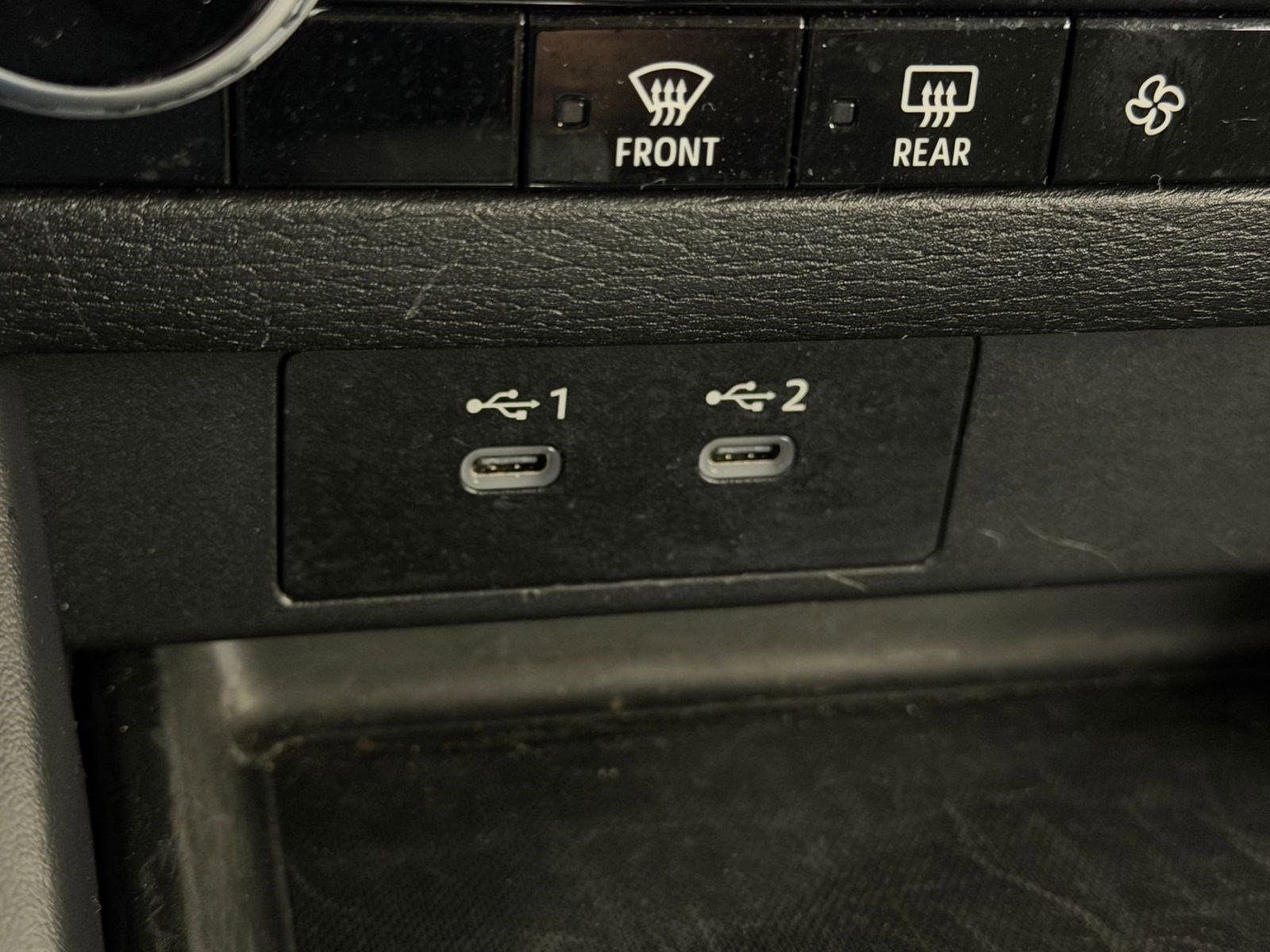 Used 2025 Mitsubishi Outlander ES image 28