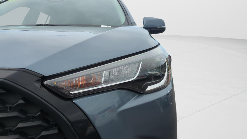 Used 2024 Toyota Corolla Cross LE FWD image 25