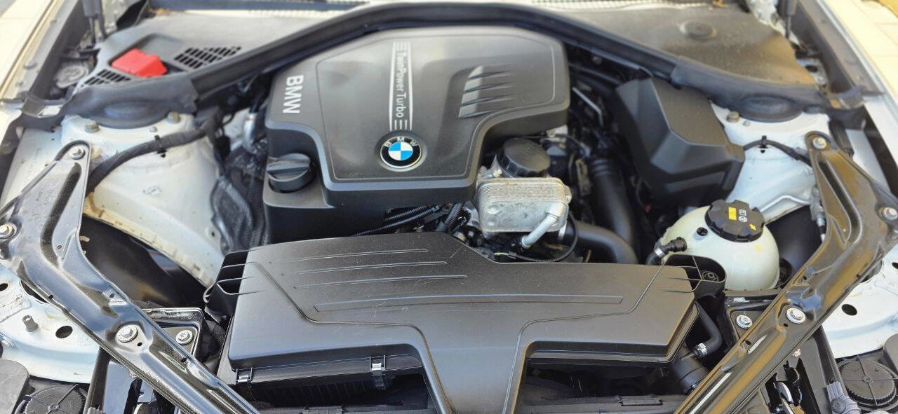 Used 2015 BMW 228i xDrive Convertible AWD/4WD image 34