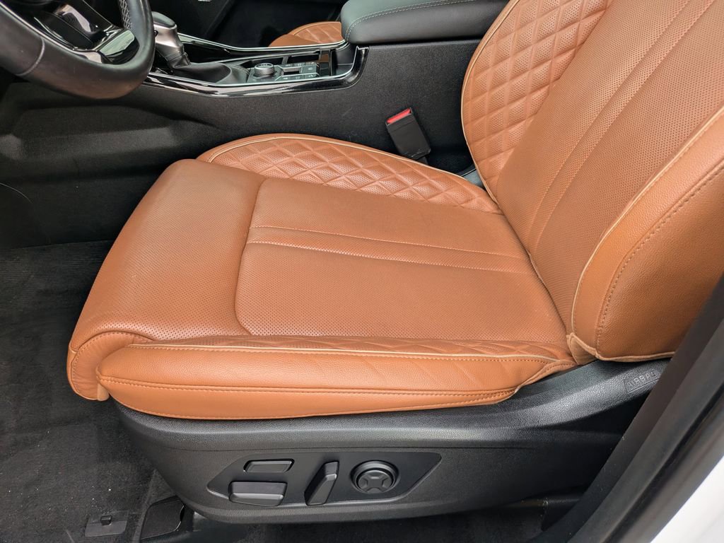 Certified 2022 Kia Sorento SX Prestige w/ Rust Color Package AWD/4WD image 21