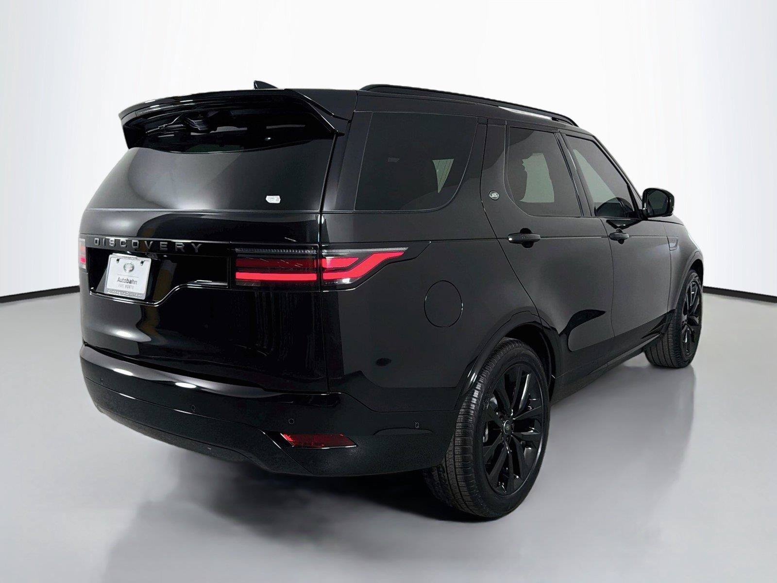 New 2026 Land Rover Discovery Dynamic SE AWD/4WD image 5