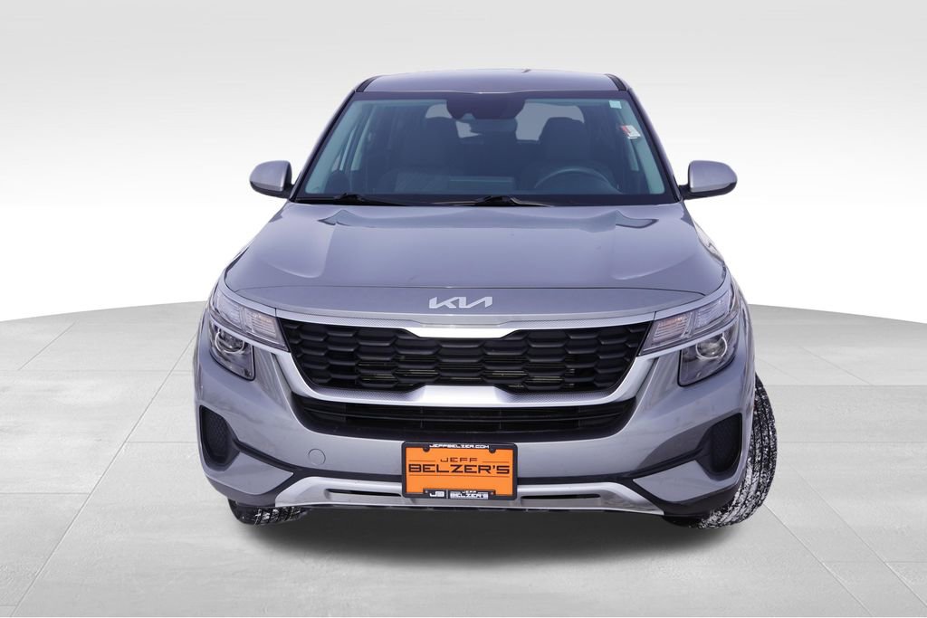 Used 2023 Kia Seltos LX image 12